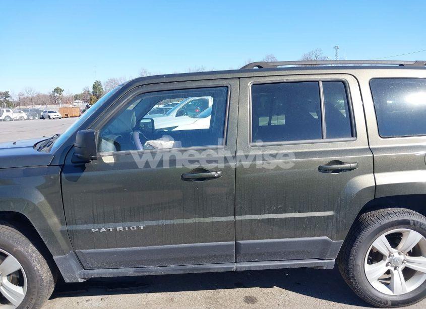 Photo 14 of 2015 Jeep Patriot LATITUDE (VIN 1C4NJRFBXFD417787)
