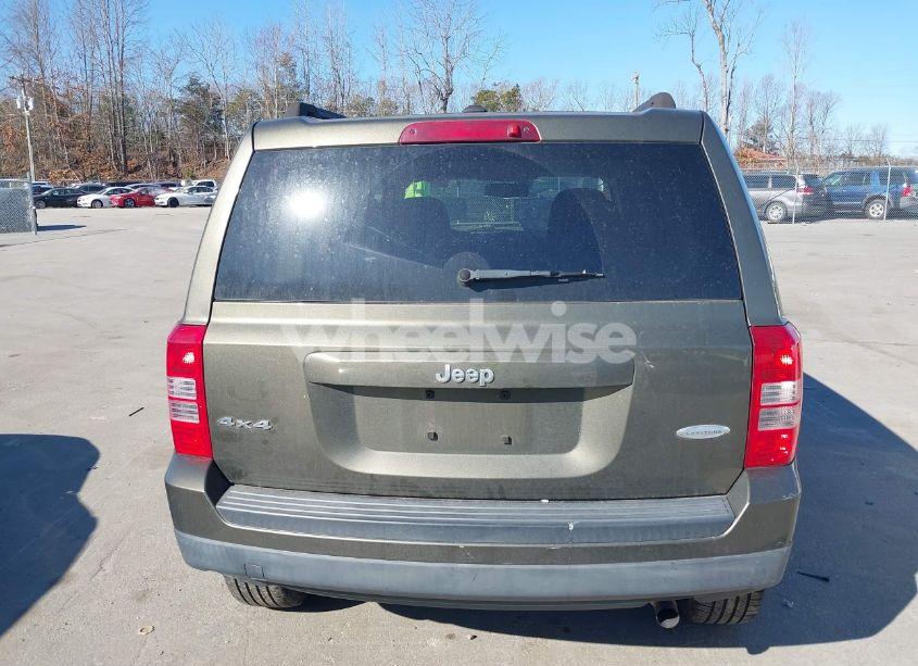 Photo 16 of 2015 Jeep Patriot LATITUDE (VIN 1C4NJRFBXFD417787)
