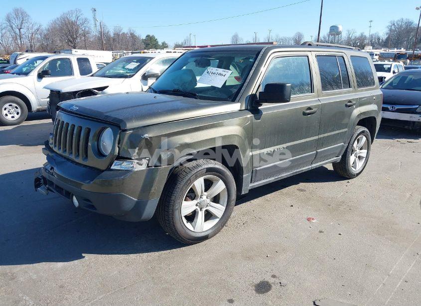Photo 2 of 2015 Jeep Patriot LATITUDE (VIN 1C4NJRFBXFD417787)