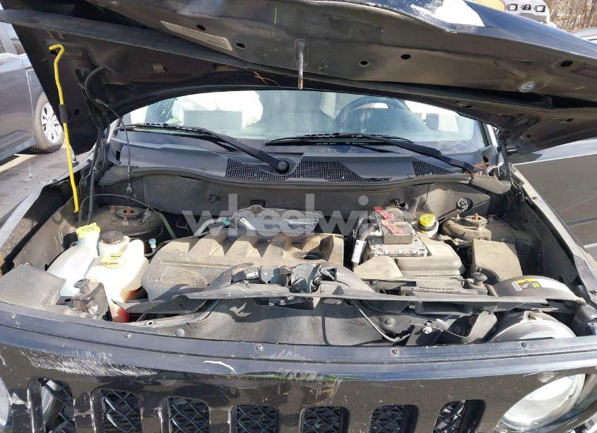 Photo 10 of 2016 Jeep Patriot LATITUDE (VIN 1C4NJRFBXGD580604)