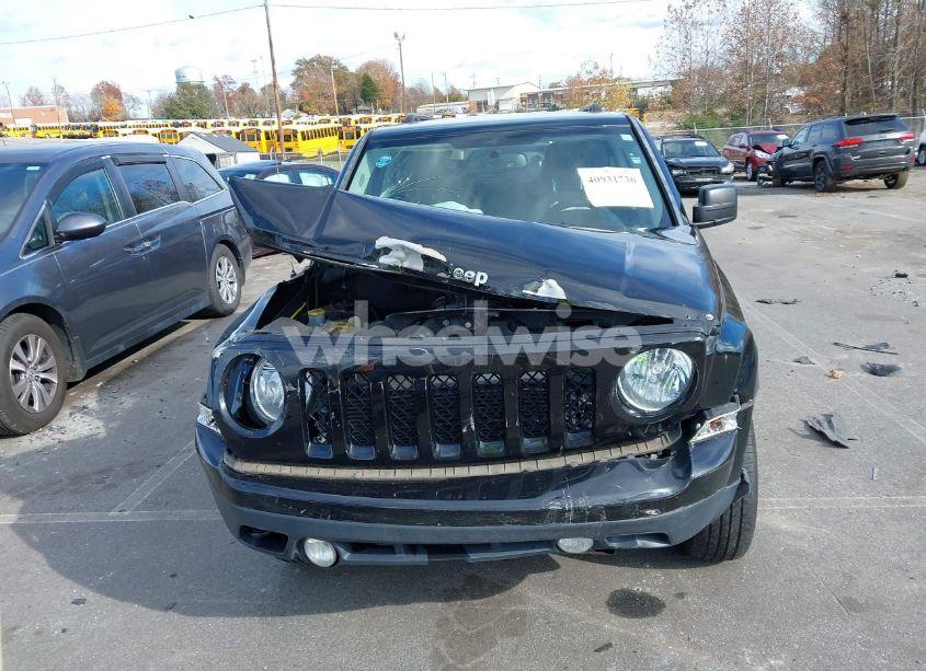 Photo 12 of 2016 Jeep Patriot LATITUDE (VIN 1C4NJRFBXGD580604)