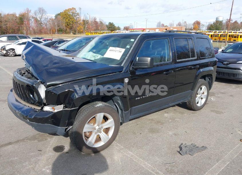 Photo 2 of 2016 Jeep Patriot LATITUDE (VIN 1C4NJRFBXGD580604)