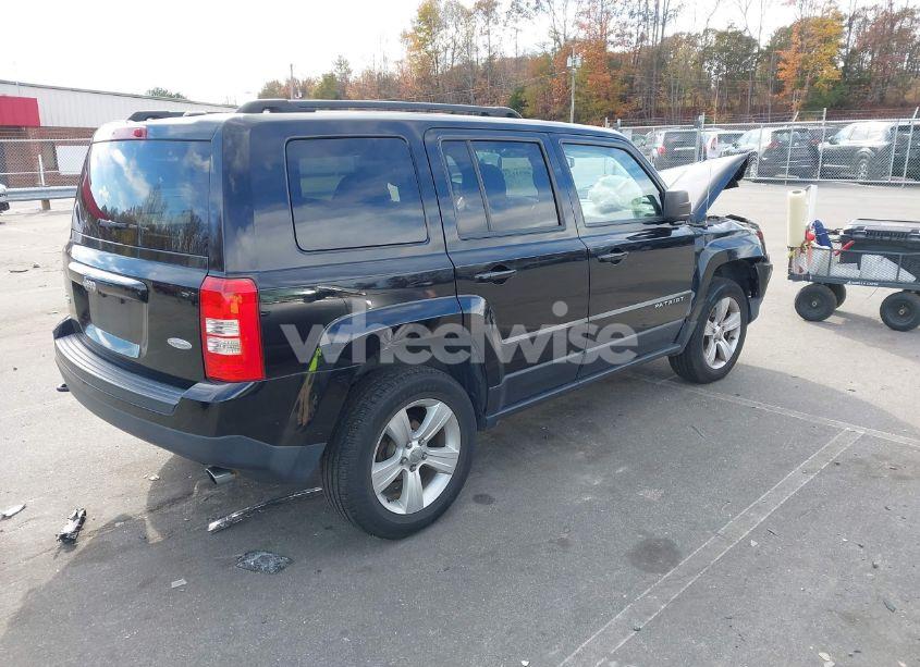 Photo 4 of 2016 Jeep Patriot LATITUDE (VIN 1C4NJRFBXGD580604)
