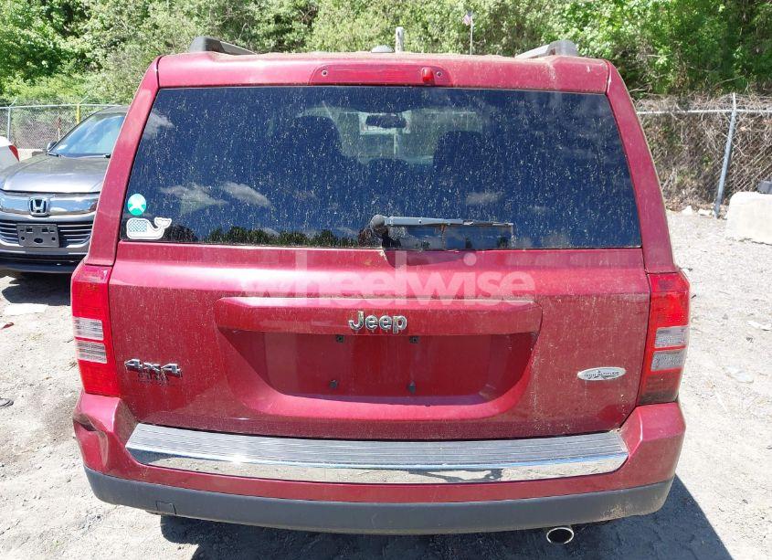 Photo 16 of 2016 Jeep Patriot HIGH ALTITUDE EDITION (VIN 1C4NJRFBXGD580912)