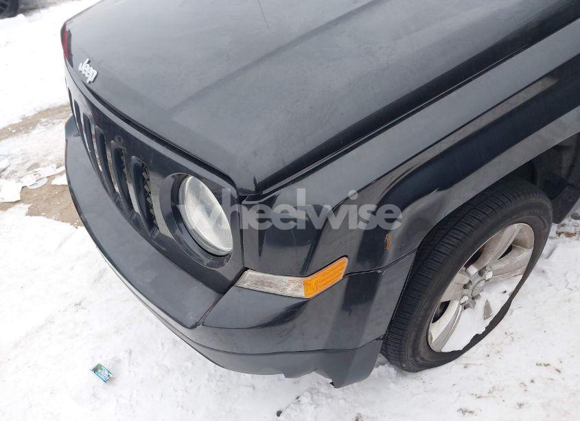 Photo 18 of 2016 Jeep Patriot LATITUDE (VIN 1C4NJRFBXGD587925)