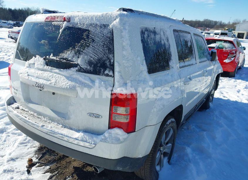 Photo 4 of 2016 Jeep Patriot HIGH ALTITUDE EDITION (VIN 1C4NJRFBXGD783122)
