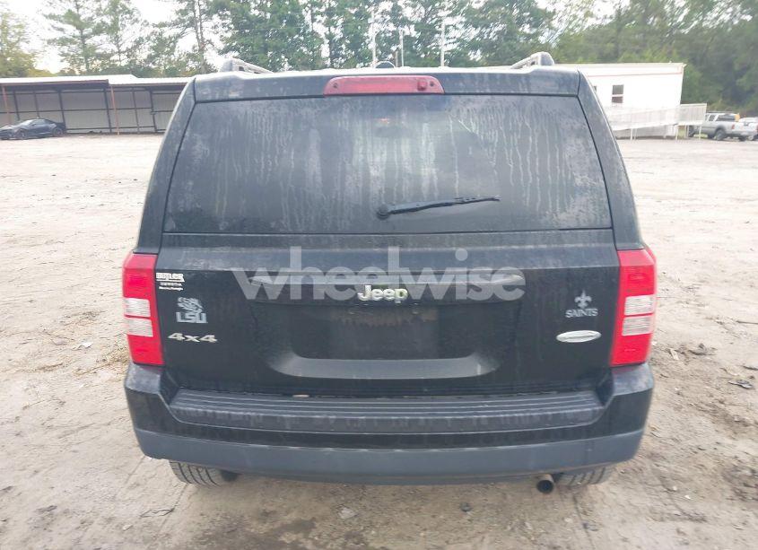 Photo 16 of 2017 Jeep Patriot LATITUDE 4X4 (VIN 1C4NJRFBXHD122398)