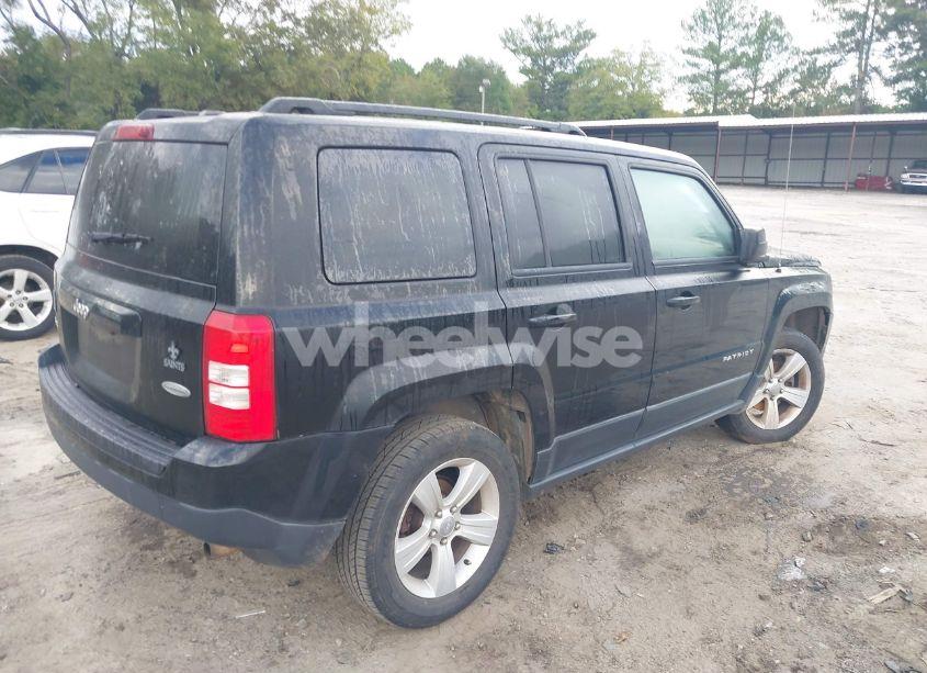 Photo 4 of 2017 Jeep Patriot LATITUDE 4X4 (VIN 1C4NJRFBXHD122398)