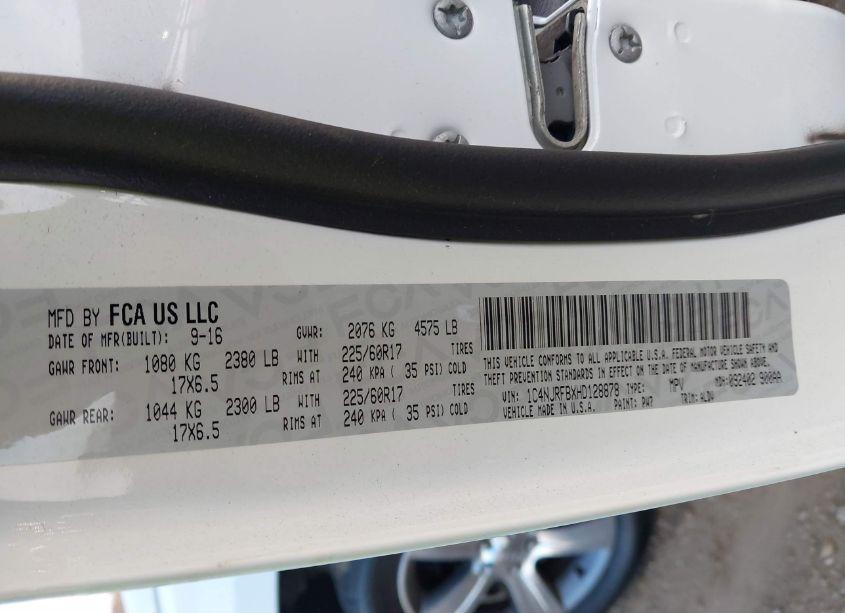 Photo 9 of 2017 Jeep Patriot HIGH ALTITUDE 4X4 (VIN 1C4NJRFBXHD128878)