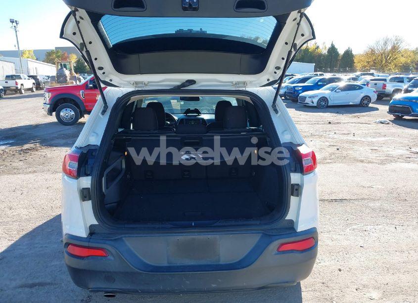 Photo 16 of 2014 Jeep Cherokee SPORT (VIN 1C4PJLAB0EW245494)