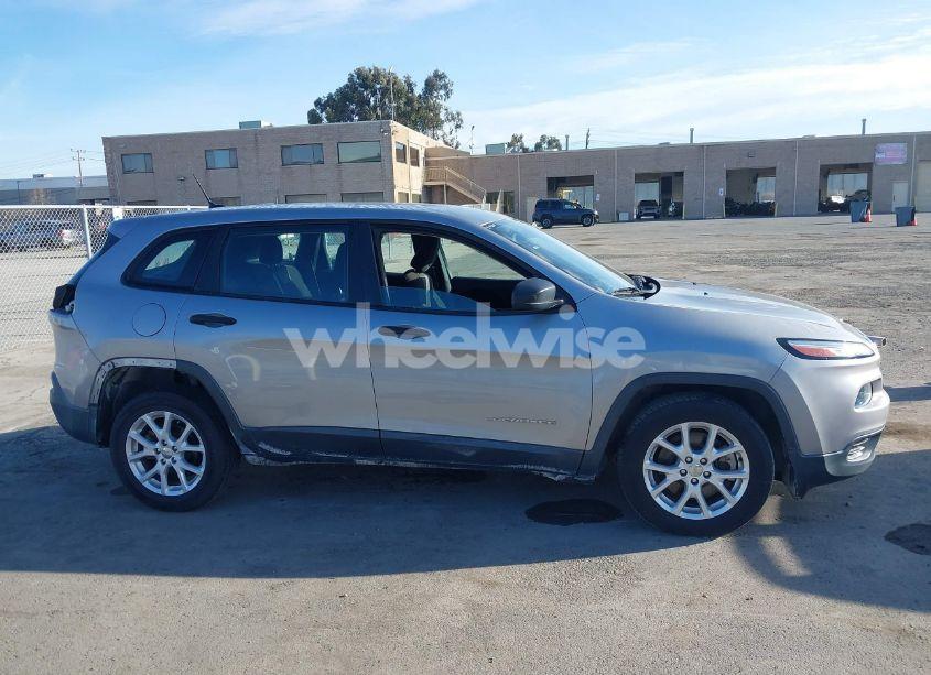 Photo 14 of 2015 Jeep Cherokee SPORT (VIN 1C4PJLAB0FW584774)