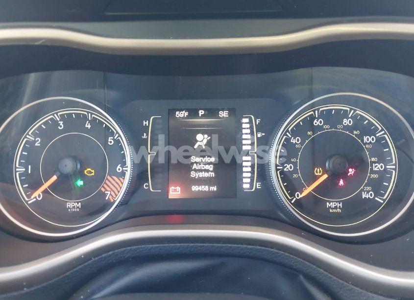 Photo 7 of 2015 Jeep Cherokee SPORT (VIN 1C4PJLAB0FW584774)