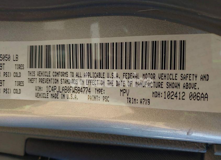 Photo 9 of 2015 Jeep Cherokee SPORT (VIN 1C4PJLAB0FW584774)