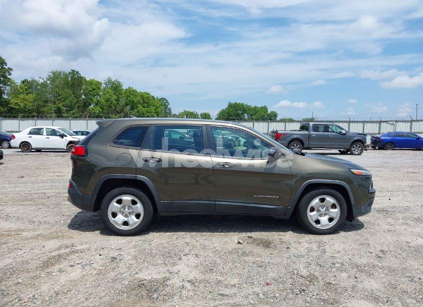 Photo 13 of 2015 Jeep Cherokee SPORT (VIN 1C4PJLAB0FW660722)