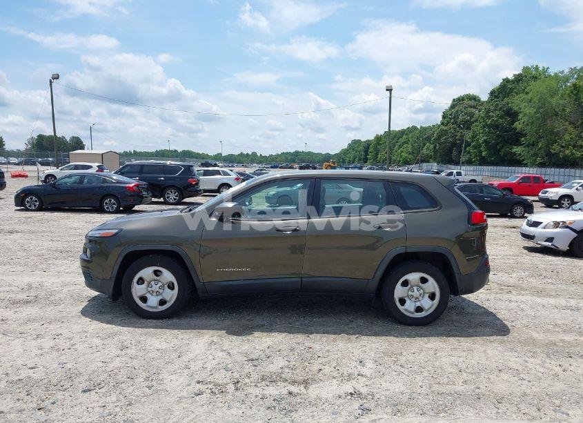 Photo 14 of 2015 Jeep Cherokee SPORT (VIN 1C4PJLAB0FW660722)
