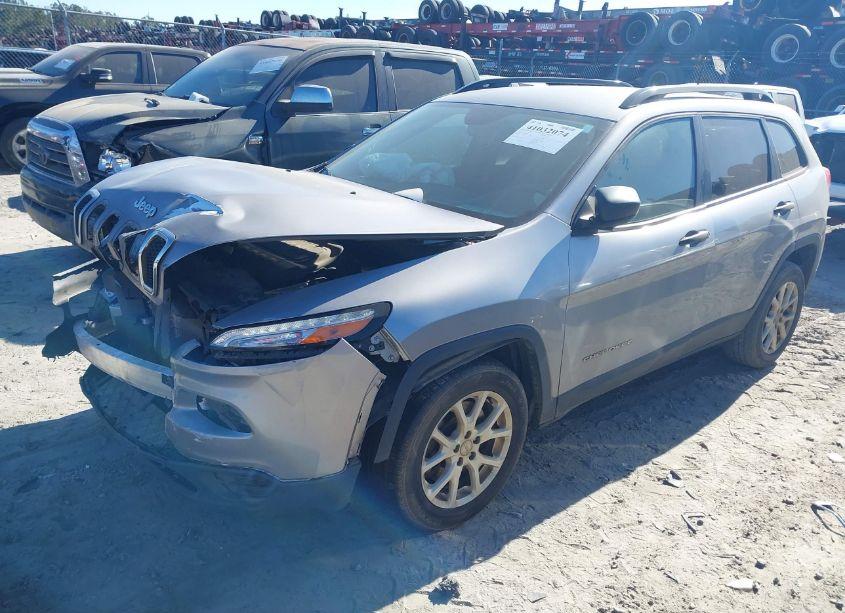 Photo 2 of 2017 Jeep Cherokee SPORT FWD (VIN 1C4PJLAB0HW592330)