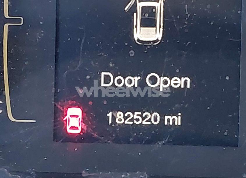 Photo 15 of 2014 Jeep Cherokee SPORT (VIN 1C4PJLAB1EW314337)