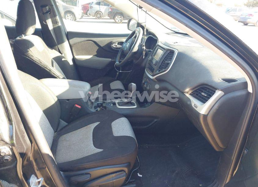 Photo 5 of 2014 Jeep Cherokee SPORT (VIN 1C4PJLAB1EW314337)