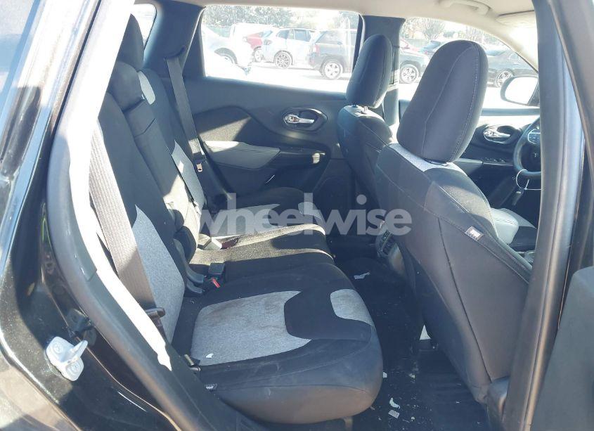 Photo 8 of 2014 Jeep Cherokee SPORT (VIN 1C4PJLAB1EW314337)