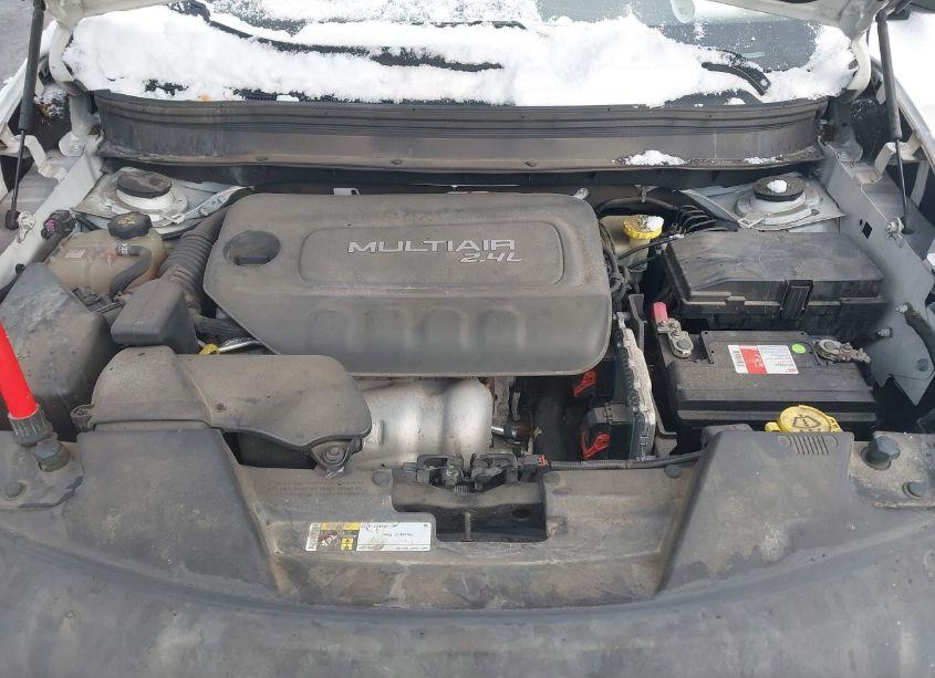 Photo 10 of 2015 Jeep Cherokee SPORT (VIN 1C4PJLAB1FW676718)