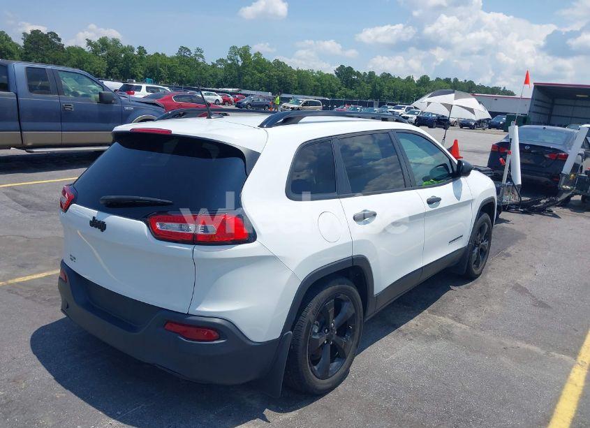 Photo 4 of 2016 Jeep Cherokee ALTITUDE (VIN 1C4PJLAB1GW336793)