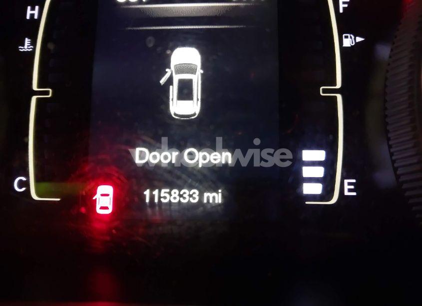 Photo 15 of 2017 Jeep Cherokee SPORT FWD (VIN 1C4PJLAB1HW547980)