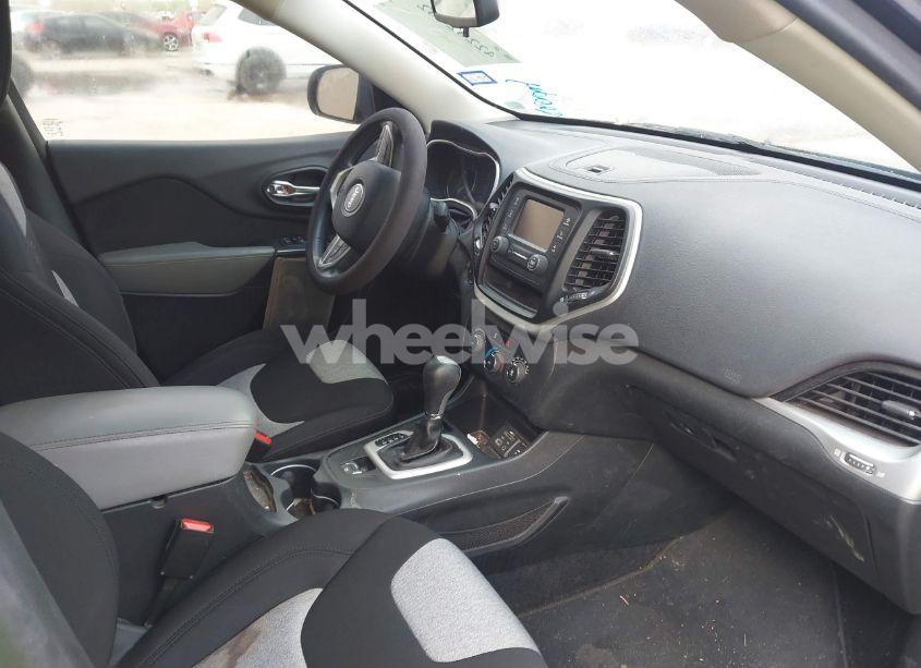 Photo 5 of 2014 Jeep Cherokee SPORT (VIN 1C4PJLAB2EW279808)
