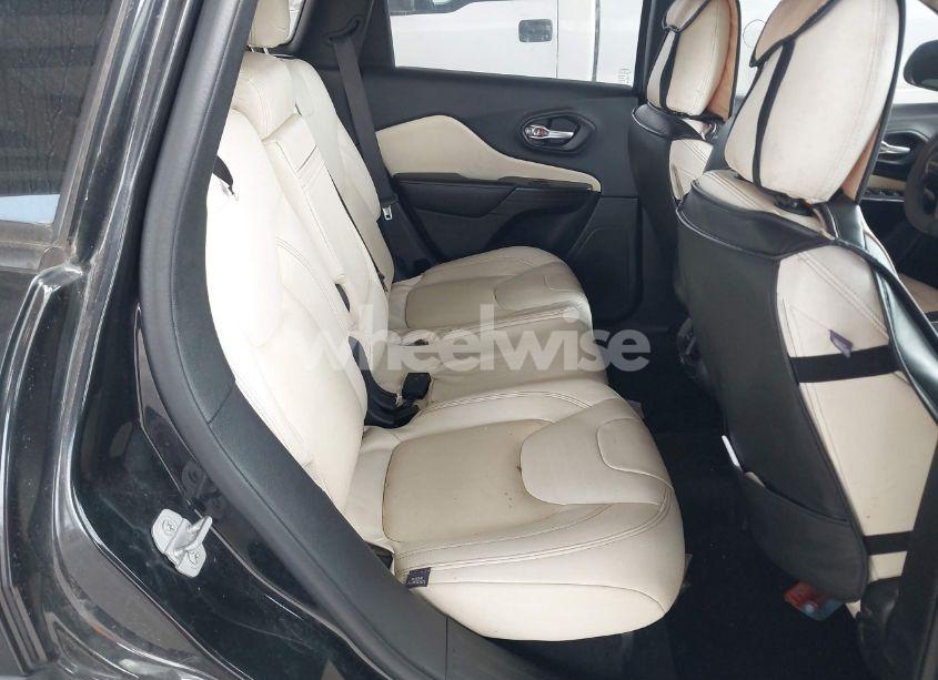 Photo 8 of 2015 Jeep Cherokee SPORT (VIN 1C4PJLAB2FW539397)