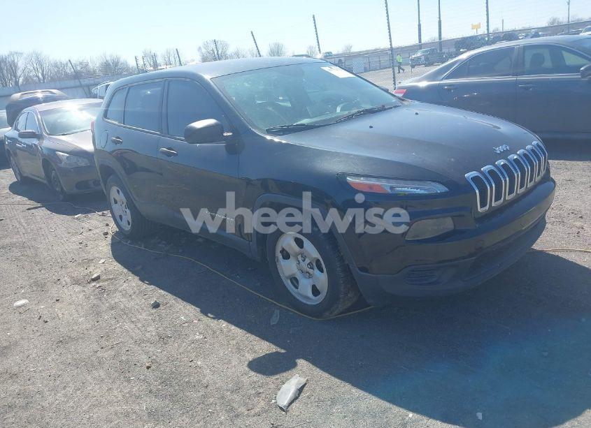 2015 Jeep Cherokee SPORT (VIN 1C4PJLAB2FW546981) main photo