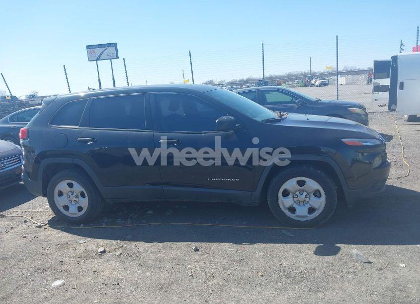Photo 13 of 2015 Jeep Cherokee SPORT (VIN 1C4PJLAB2FW546981)