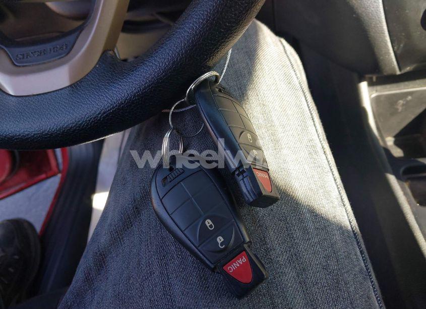 Photo 11 of 2015 Jeep Cherokee SPORT (VIN 1C4PJLAB2FW620884)