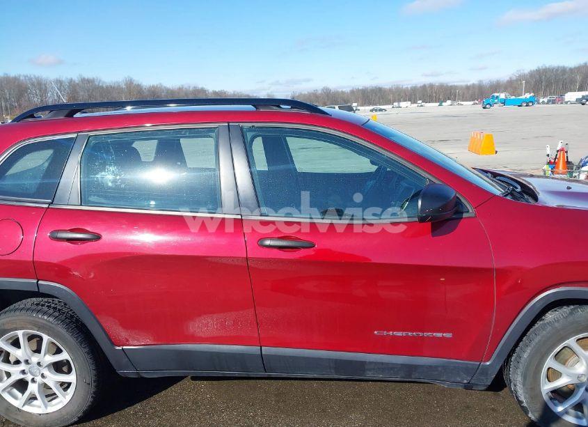 Photo 14 of 2015 Jeep Cherokee SPORT (VIN 1C4PJLAB2FW620884)