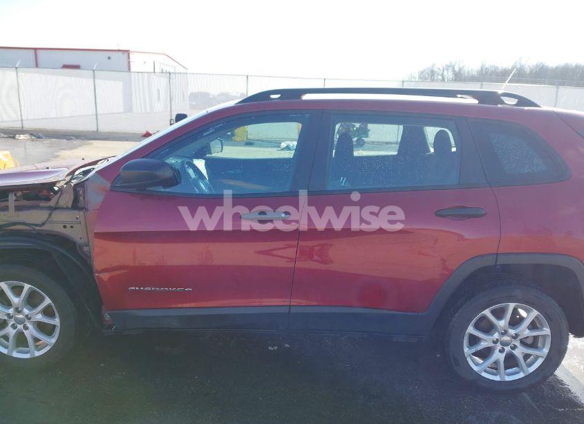 Photo 15 of 2015 Jeep Cherokee SPORT (VIN 1C4PJLAB2FW620884)