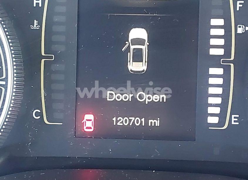 Photo 16 of 2015 Jeep Cherokee SPORT (VIN 1C4PJLAB2FW620884)