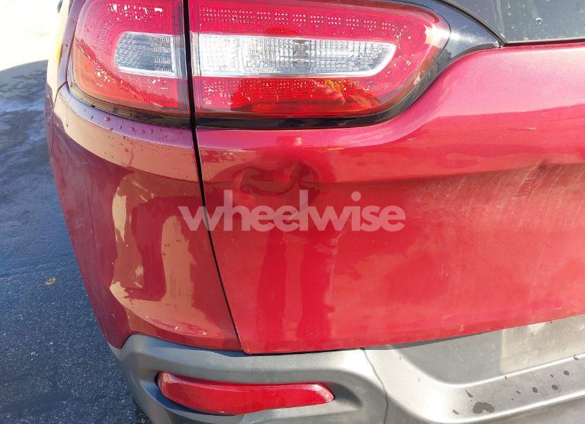 Photo 22 of 2015 Jeep Cherokee SPORT (VIN 1C4PJLAB2FW620884)