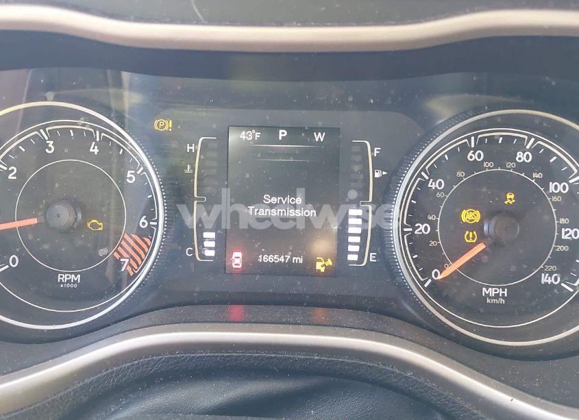 Photo 7 of 2015 Jeep Cherokee SPORT (VIN 1C4PJLAB2FW684620)