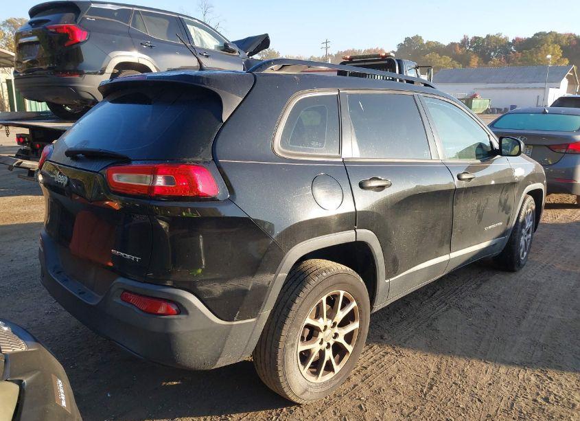 Photo 4 of 2015 Jeep Cherokee SPORT (VIN 1C4PJLAB2FW701044)