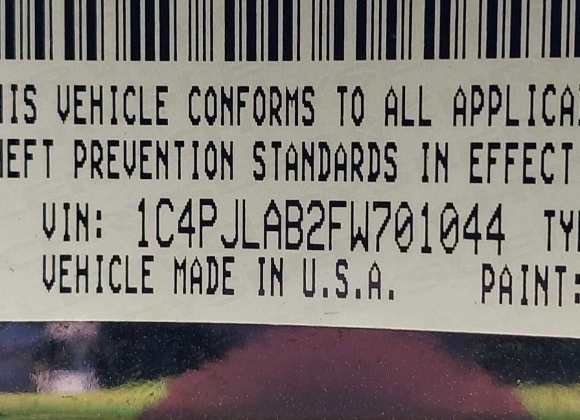 Photo 9 of 2015 Jeep Cherokee SPORT (VIN 1C4PJLAB2FW701044)