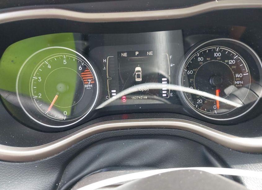 Photo 7 of 2016 Jeep Cherokee SPORT (VIN 1C4PJLAB2GW107121)