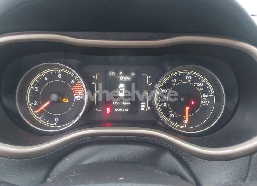 Photo 7 of 2017 Jeep Cherokee SPORT FWD (VIN 1C4PJLAB2HW642872)