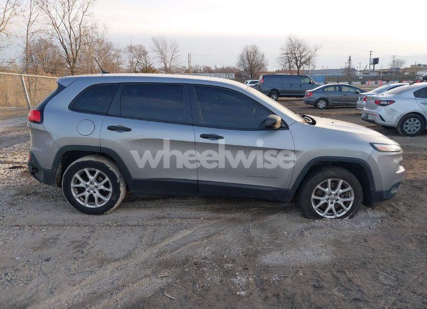 Photo 13 of 2014 Jeep Cherokee SPORT (VIN 1C4PJLAB3EW248826)