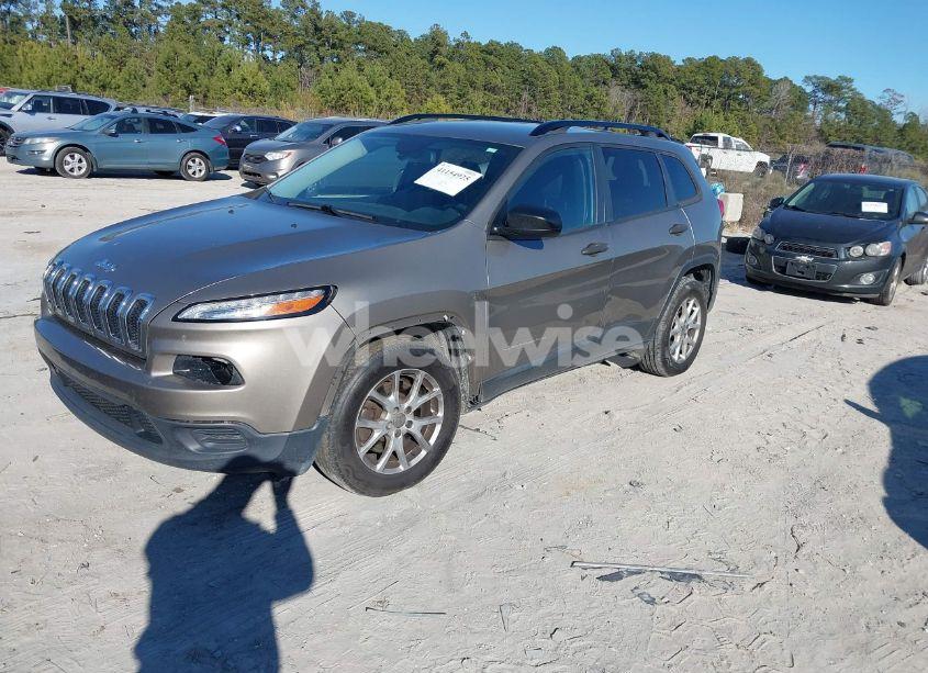 Photo 2 of 2017 Jeep Cherokee SPORT FWD (VIN 1C4PJLAB3HW653413)