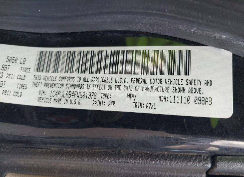 Photo 9 of 2015 Jeep Cherokee SPORT (VIN 1C4PJLAB4FW601978)