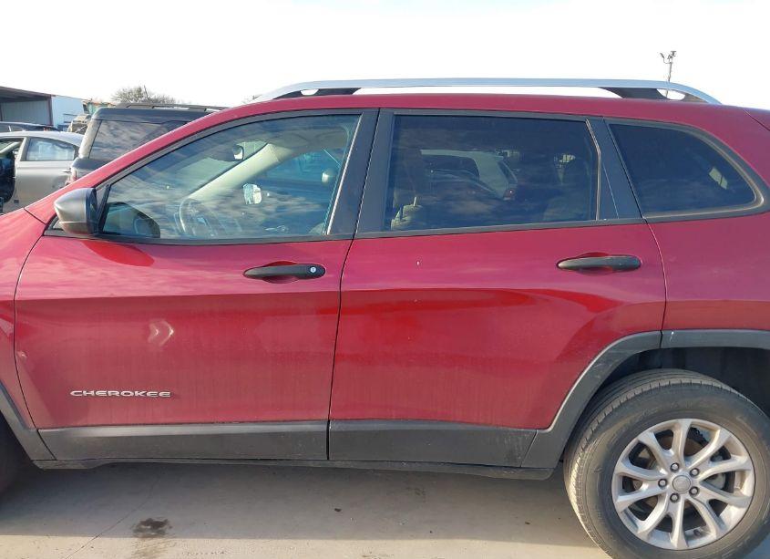 Photo 14 of 2015 Jeep Cherokee SPORT (VIN 1C4PJLAB4FW658049)