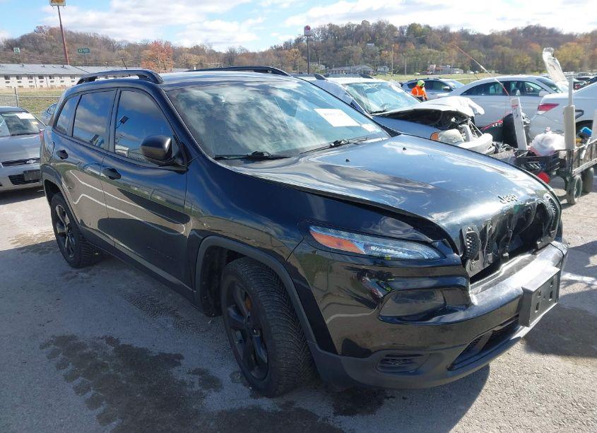 2016 Jeep Cherokee ALTITUDE (VIN 1C4PJLAB4GW330602) main photo