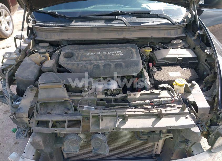 Photo 10 of 2017 Jeep Cherokee ALTITUDE FWD (VIN 1C4PJLAB4HW577149)