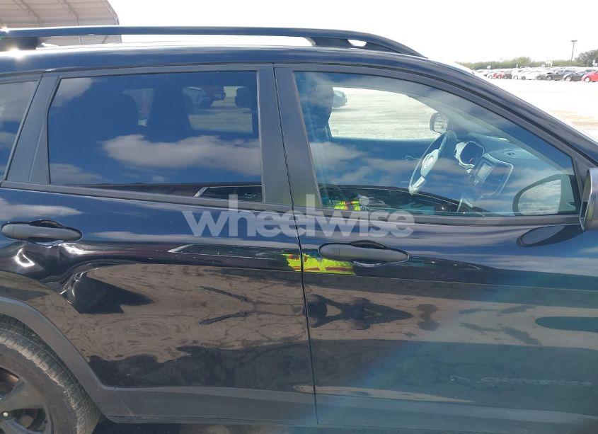 Photo 14 of 2017 Jeep Cherokee ALTITUDE FWD (VIN 1C4PJLAB4HW577149)