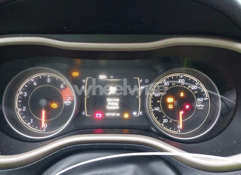 Photo 7 of 2017 Jeep Cherokee ALTITUDE FWD (VIN 1C4PJLAB4HW654649)