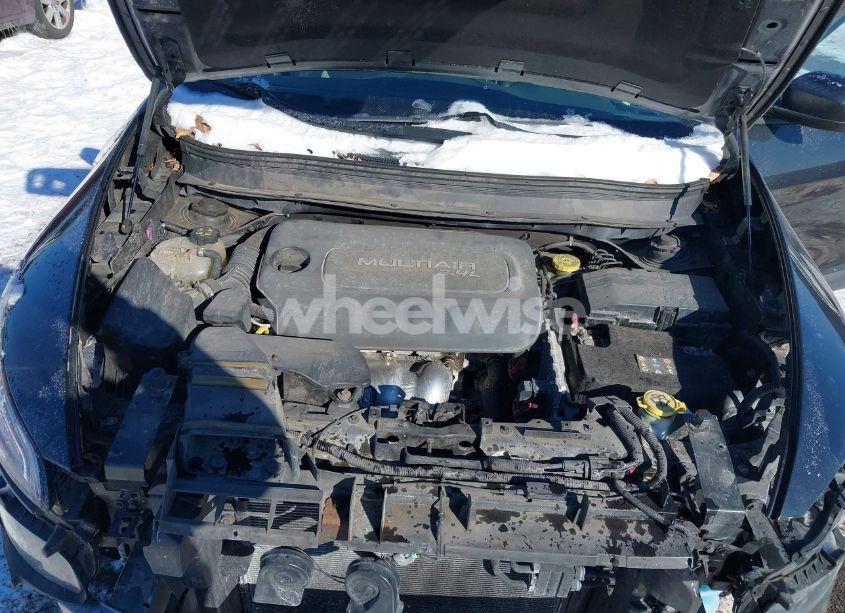 Photo 10 of 2014 Jeep Cherokee SPORT (VIN 1C4PJLAB5EW112858)