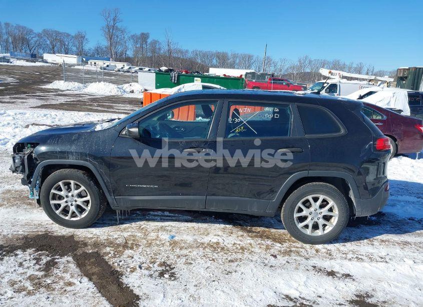Photo 15 of 2014 Jeep Cherokee SPORT (VIN 1C4PJLAB5EW112858)